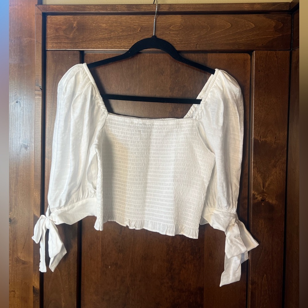 Express White Top